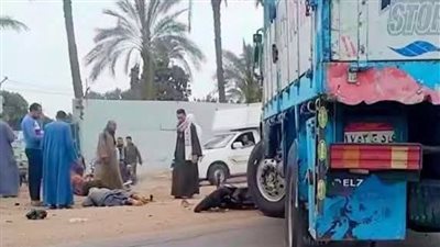 إصابة شخصين في تصادم موتوسيكل مع سيارة بأسيوط| صورة