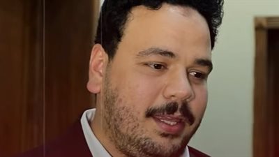 مصطفى غريب: حظي حلو مع آل دياب.. وياريت كل الشغل يبقى مع هشام ماجد