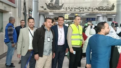 فجر اليوم.. تشديدات صحية بمطار سوهاج مع عودة التشغيل واستقبال أولى الرحلات
