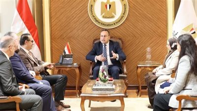 وزير التعليم العالي يبحث سبل التعاون مع جامعة بون الألمانية لإعداد خطة طموحة بشأن البحث العلمي
