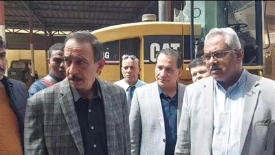 محافظ سوهاج يفاجئ الحملة الميكانيكية بالبلينا ويوجه بإجراءات عاجلة