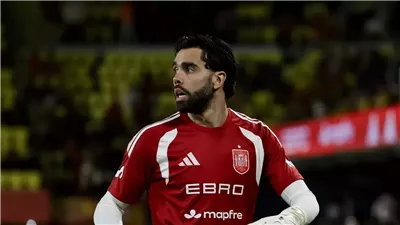 ديفيد رايا الأقرب لـ حراسة مرمى إسبانيا في مباراة مصر 