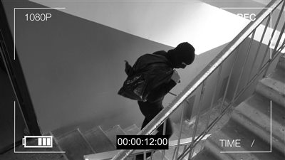 من المجوهرات إلى صنابير المياه.. انتشار نهب وسرقة المنازل في إسرائيل بعد الهروب منها للملاجئ 