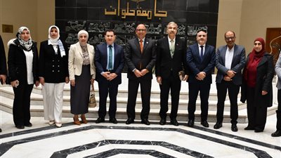 رئيس جامعة العاصمة: الاستثمار في عقول الشباب يمثل الطريق الأقصر لبناء اقتصاد وطني قائم على الابتكار والإنتاج
