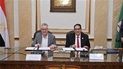 جامعتا القاهرة وبرلين الحرة توقعان مذكرة تفاهم لتعزيز التعاون الأكاديمي والبحثي