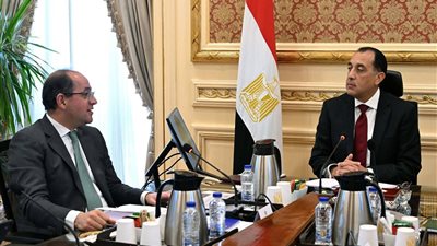 وزير المالية: نعمل على تأمين استمرارية وكفاءة منظومة التجارة عبر الموانئ والمنافذ الجمركية