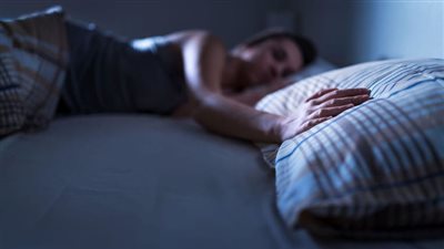 كيف يعالج الدماغ الذكريات والتجارب العاطفية خلال النوم؟.. دراسة علمية توضح