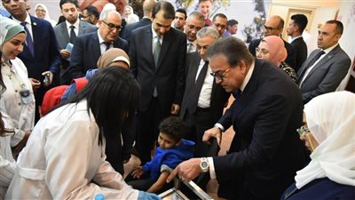 الصحة: تركيب جهاز قياس سكر بدون وخز لـ55 طفلًا من أصل 5 آلاف