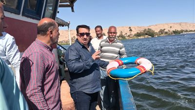 رئيس مركز طهطا يتفقد العبّارة النهرية بالخزندارية ويؤكد جاهزية وسائل الأمان خلال احتفالات شم النسيم بسوهاج