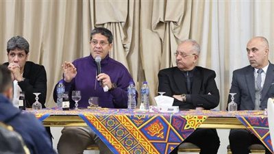 رئيس نادي البنك الأهلي: أيمن الرمادي مستمر معنا بالموسم الجديد.. والأهلي لم يطلب عودة أحمد رضا
