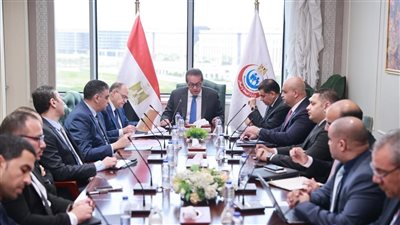 وزير الصحة: منظومة تسعير الأدوية الحالية تخضع لمراجعة دورية وتوازن بين الاستدامة وقدرة المواطن على الشراء