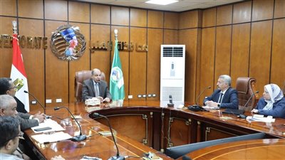 المنيا تبدأ موسم حصاد “الذهب الأصفر” بزيادة 16 ألف فدان عن المستهدف.. وجاهزية 42 موقعا تخزينيا
