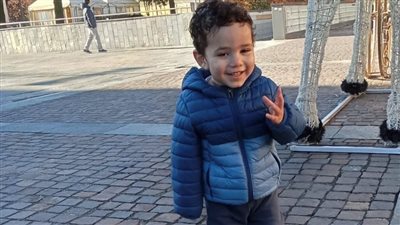فتح تحقيق قضائي في وفاة طفل مصري عقب جراحة 