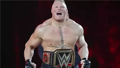 رحلة الوحش بين WWE وUFC.. كيف جمع بروك ليسنر ثروته؟ 