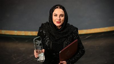 سولاف فواخرجي: صورت فيلم أرض الملائكة في إيران قبل الدمار