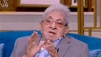 فاروق فلوكس: أعاني من أزمة صحية تمنعني من العودة إلى الفن.. وأصبحت لا أستطيع العمل