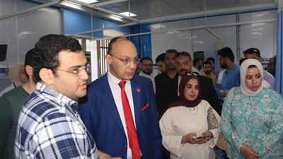 خروج جميع طلاب كلية طب أسنان المنوفية المصابين إثر تسرب غاز ثاني أكسيد الكربون من طفاية حريق