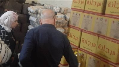 تموين القليوبية يضبط 3 أطنان سلع غذائية دون فواتير بشرق شبرا الخيمة