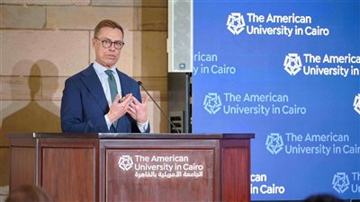رئيس فنلندا يزور الجامعة الأمريكية ويلقي كلمة حول التحولات العالمية وتغير موازين القوى