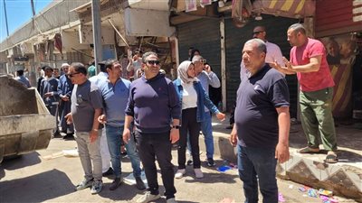 حملة مكبرة لرفع الإشغالات وإعادة الانضباط في شوارع بنها بالقليوبية | صور 
