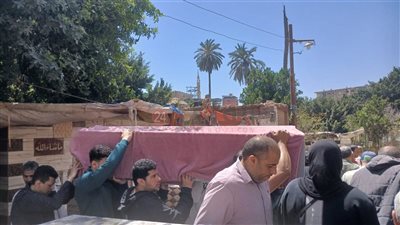 الغربية × 24 ساعة.. تشييع جثماني ضحايا البرج السكني بالمحلة وقرارات حول مخالفة العقار