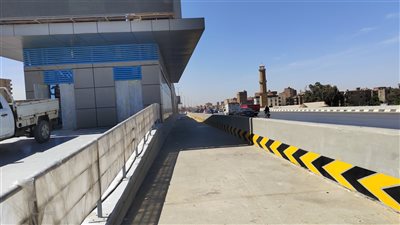 الطرق والكباري تبرم تعاقدات بـ 38.9 مليون جنيه لتنفيذ أعمال معدنية بمحطتين للأتوبيس الترددي│خاص