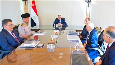 الرئيس السيسي يوجه بتعديل مسار طريق العين السخنة الزعفرانة لتلافي الحوادث المرورية