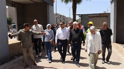 محافظ القليوبية يتفقد مشروعات الأسواق الحضارية بشبرا الخيمة