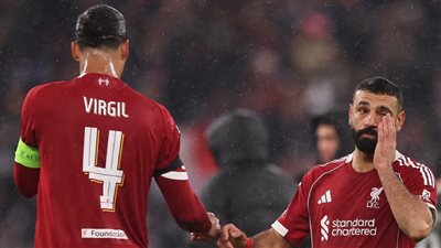 فان دايك: صلاح يبذل قصارى جهده من أجل العودة سريعًا إلى الملاعب.. وأتمنى ألا تطول فترة غيابه