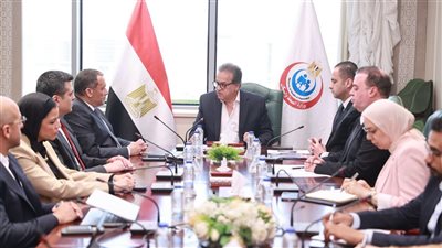 وزير الصحة يبحث التعاون الرقمي مع شركة أورانج مصر لتطوير المنظومة الصحية