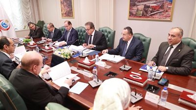 المجلس الصحي المصري: عدد المتدربين من الطب البشري تخطى 21 ألفا بنسبة 90.3%