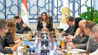منع دخول السيارات لمنطقة البلو هول بسيناء.. وإعداد خريطة استثمارية لمحمية نبق بالشراكة مع القطاع الخاص