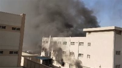 اندلاع حريق بمخزن تابع لمصنع بالقاهرة الجديدة.. والحماية المدنية تحاول السيطرة