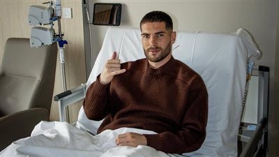 لوكا زيدان حارس مرمى منتخب الجزائر يُجري عملية جراحية ناجحة في الفك
