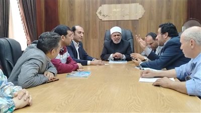 لأول مرة.. رئيس المعاهد الأزهرية يتابع تطوير مناهج الفرنسية تمهيدا لتطبيقها بالابتدائية