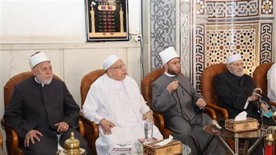 وزير الأوقاف يشهد ختام قراءة كتاب 