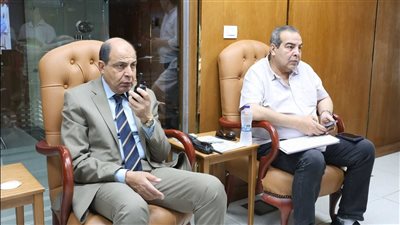 محافظ المنيا يشدد على تسريع ملفات التصالح والتقنين.. والتصدي الحاسم للمخالفات وإزالتها في المهد
