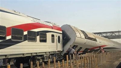 استئناف حركة قطار روسي بعد انحراف إحدى عرباته بأسوان نتيجة خروج البوجي الخلفي عن القضبان