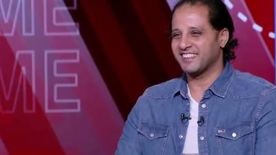 حسن مصطفى نجم الأهلي السابق