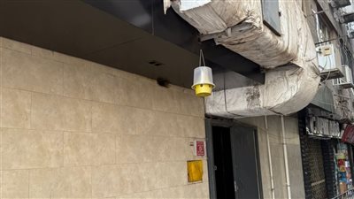 صادر له قرار إزالة لمخالفة الاشتراطات البيئية.. شكوى ضد مطعم جاد بسبب إزعاج سكان عقار بمصر الجديدة