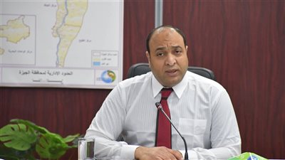 رئيس مياه الشرب بالجيزة يواصل جولاته الميدانية بالفروع التجارية ومراكز خدمة العملاء