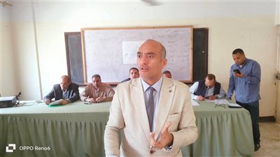 القصة الكاملة لواقعة اعتداء مدير عام إدارة سمالوط التعليمية على أخصائية إعلام تربوي.. الإدارة تنفي وشاهدة تروي التفاصيل