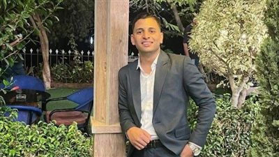 إسلام عادل - ميكانيكي السفينة المحتجزة قبالة الصومال 