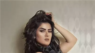 الفنانة ياسمينا المصري