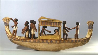 القطعة الأثرية 