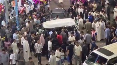 إصابة 13 شخصا في حادث تصادم سيارة نقل مياه مع عدد من السيارات بشارع الإسكندرية في مطروح