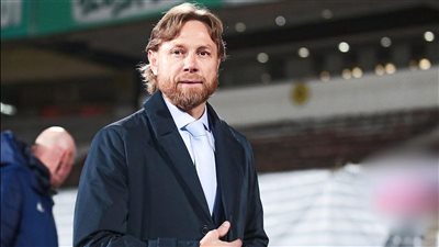 فاليري كاربين المدير الفني لـ منتخب روسيا    