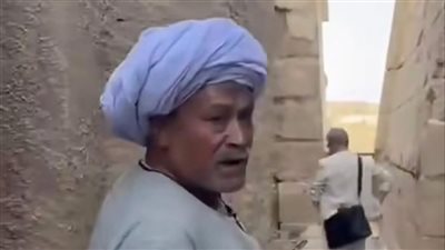 وفاة حارس معبد الكرنك صاحب واقعة إكرامية السائح الأمريكي