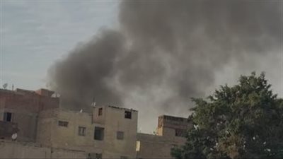 تصاعد دخان في سماء ميت عقبة وسط محاولات للسيطرة