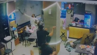 بسبب ركنة عربية.. مشاجرة داخل مطعم الشيخ وائل في حلوان والأمن يفحص الواقعة